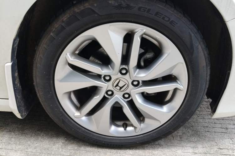 Used Honda Accord 2018 260TURBO Elite Edition China VI Right Front Wheel Hub