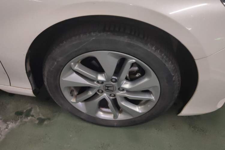 Used Honda Accord 2018 260TURBO Elite Edition China VI Right Front Wheel Hub