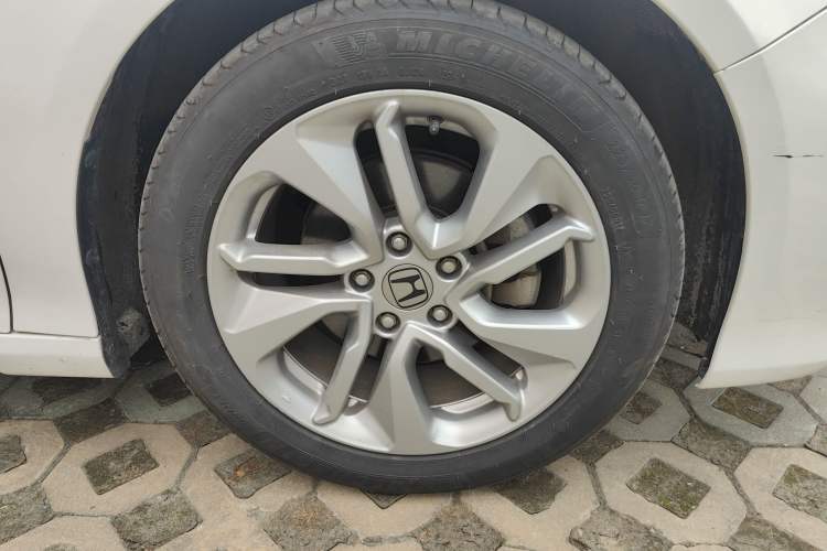 Used Honda Accord 2018 260TURBO Elite Edition China VI Right Front Wheel Hub