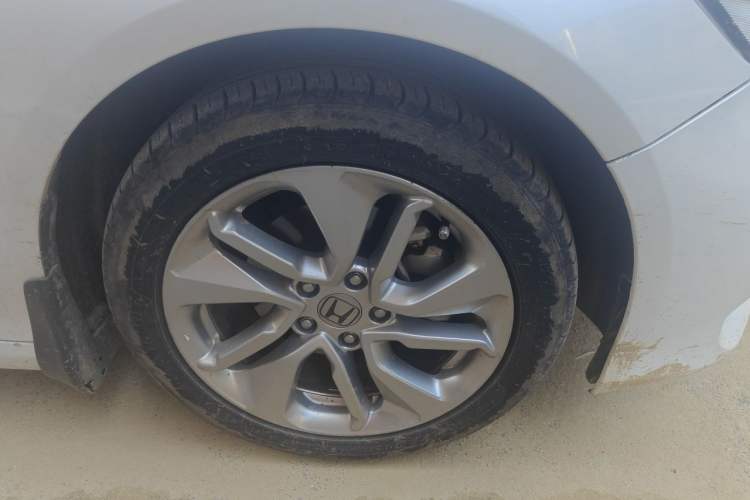 Used Honda Accord 2018 260TURBO Elite Edition China VI Right Front Wheel Hub