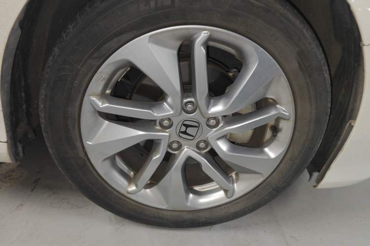 Used Honda Accord 2018 260TURBO Elite Edition China VI Right Front Wheel Hub