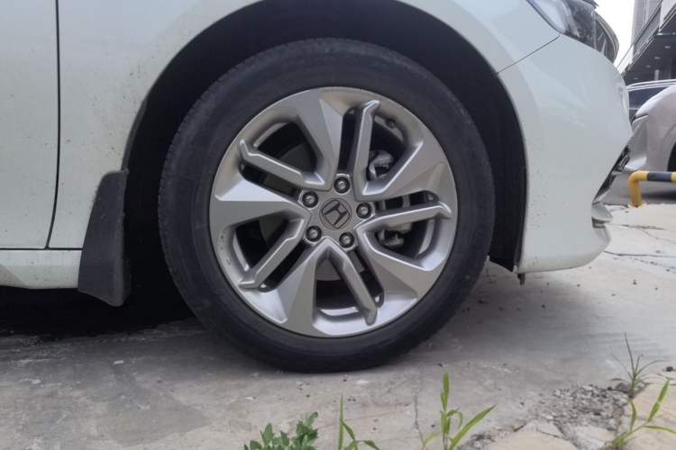 Used Honda Accord 2018 260TURBO Luxury Edition China V Emission Standard Right Front Wheel Hub