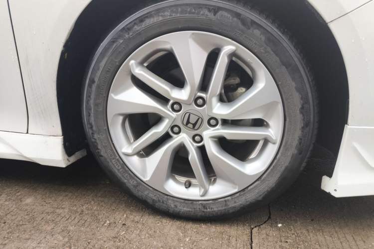Used Honda Accord 2018 260TURBO Elite Edition China V Right Front Wheel Hub