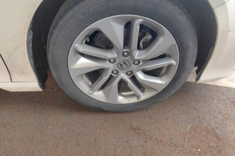 Used Honda Accord 2018 260TURBO Elite Edition China VI Right Front Wheel Hub
