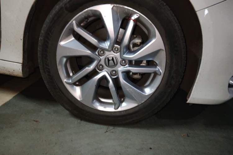 Used Honda Accord 2018 260TURBO Elite Edition China V Right Front Wheel Hub