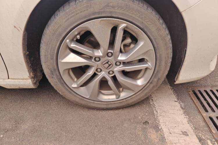 Used Honda Accord 2018 260TURBO Luxury Edition China VI Right Front Wheel Hub