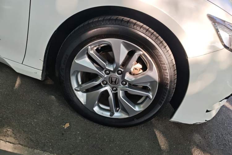 Used Honda Accord 2018 260TURBO Elite Edition China VI Right Front Wheel Hub