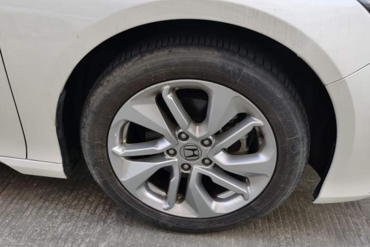 Used Honda Accord 2018 260TURBO Elite Edition China VI Right Front Wheel Hub