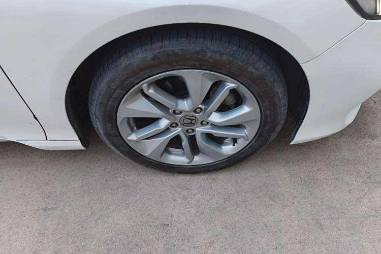 Used Honda Accord 2018 260TURBO Elite Edition China V Right Front Wheel Hub