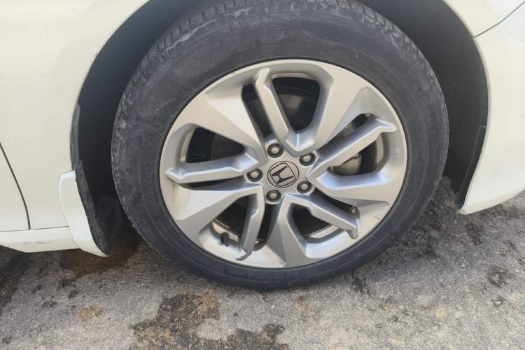 Used Honda Accord 2018 260TURBO Elite Edition China VI Right Front Wheel Hub
