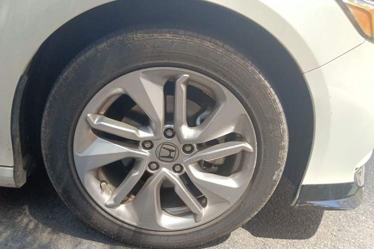 Used Honda Accord 2018 260TURBO Elite Edition China V Right Front Wheel Hub