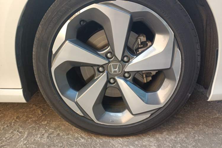 Used Honda Accord 2018 Rui Hybrid 2.0L Rui Zhi Version China V Emission Standard Right Front Wheel Hub