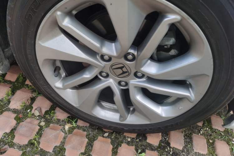 Used Honda Accord 2018 260TURBO Elite Edition China V Right Front Wheel Hub