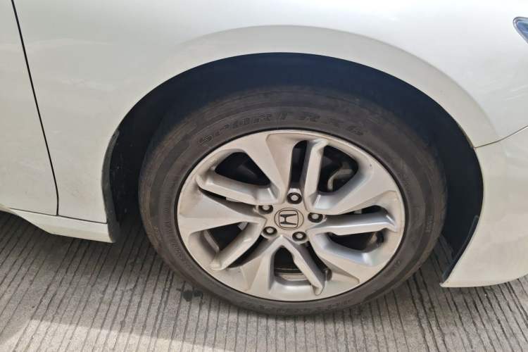 Used Honda Accord 2018 260TURBO Elite Edition China V Right Front Wheel Hub
