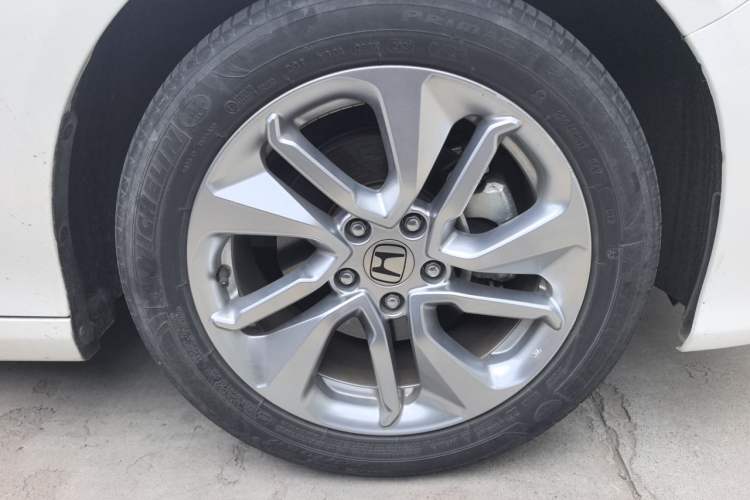 Used Honda Accord 2018 260TURBO Luxury Edition China VI Right Front Wheel Hub