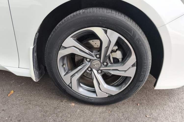 Used Honda Accord 2018 260TURBO Prestige Edition China VI Right Front Wheel Hub