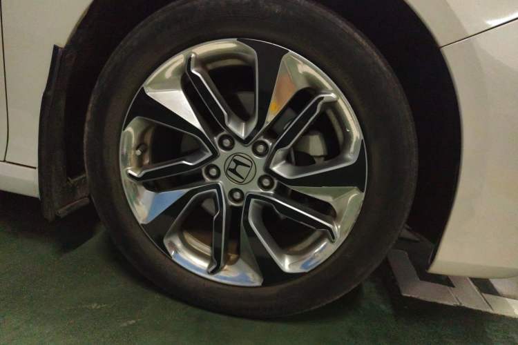 Used Honda Accord 2018 260TURBO Luxury Edition China VI Right Front Wheel Hub