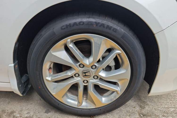 Used Honda Accord 2018 260TURBO Elite Edition China V Right Front Wheel Hub