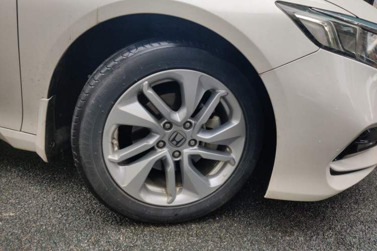 Used Honda Accord 2018 260TURBO Elite Edition China V Right Front Wheel Hub