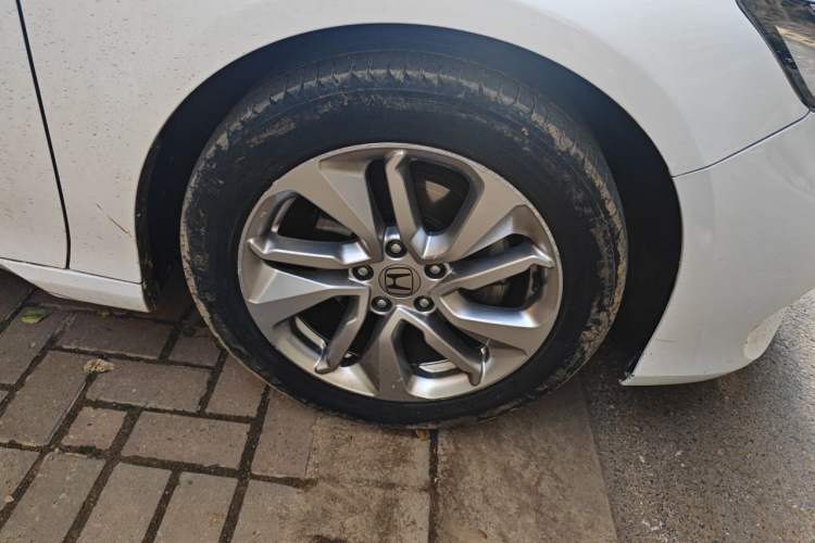 Used Honda Accord 2018 260TURBO Luxury Edition China V Emission Standard Right Front Wheel Hub
