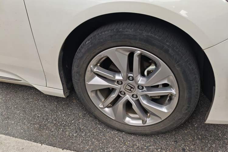 Used Honda Accord 2018 260TURBO Elite Edition China VI Right Front Wheel Hub