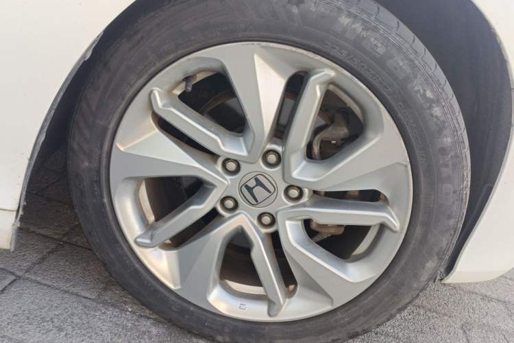 Used Honda Accord 2018 260TURBO Elite Edition China VI Right Front Wheel Hub