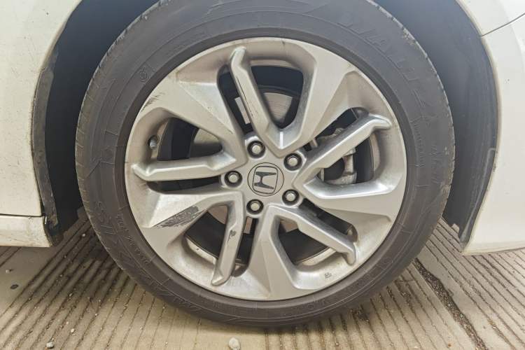 Used Honda Accord 2018 260TURBO Elite Edition China V Right Front Wheel Hub