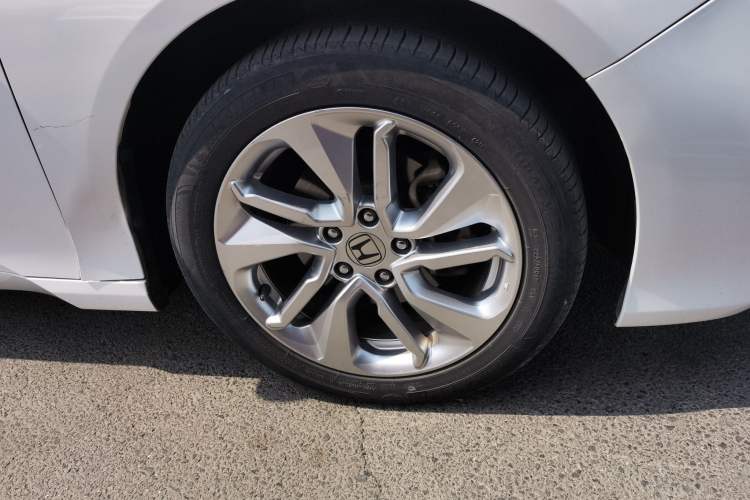 Used Honda Accord 2018 260TURBO Luxury Edition China V Emission Standard Right Front Wheel Hub