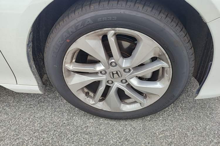 Used Honda Accord 2018 260TURBO Elite Edition China VI Right Front Wheel Hub