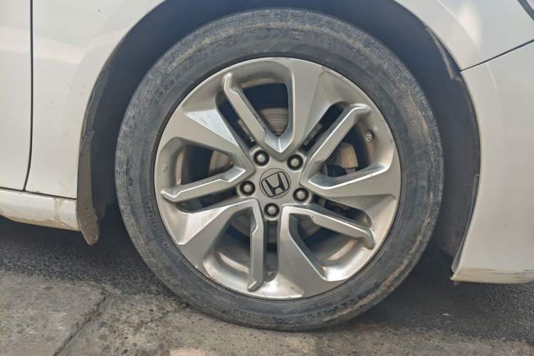 Used Honda Accord 2018 260TURBO Elite Edition China V Right Front Wheel Hub