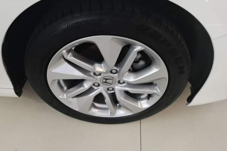 Used Honda Accord 2018 260TURBO Elite Edition China VI Right Front Wheel Hub