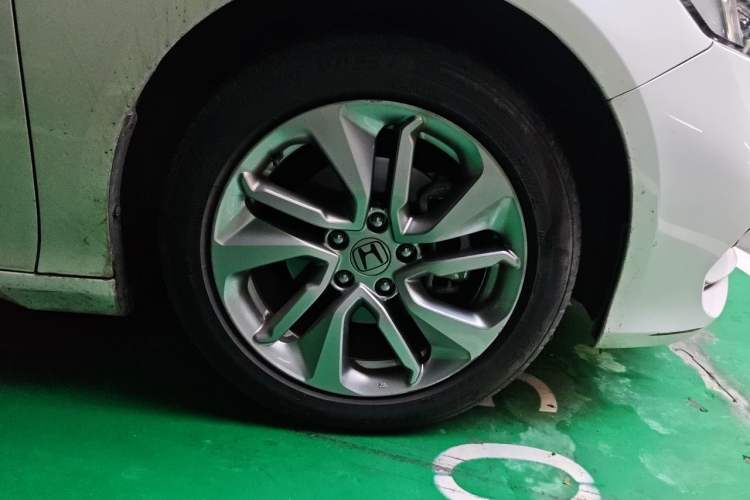 Used Honda Accord 2018 260TURBO Luxury Edition China VI Right Front Wheel Hub
