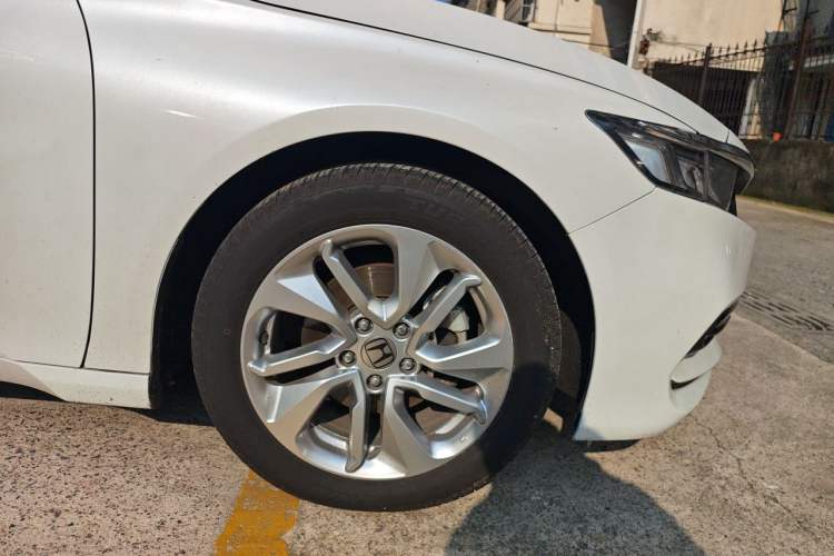 Used Honda Accord 2018 260TURBO Luxury Edition China V Emission Standard Right Front Wheel Hub