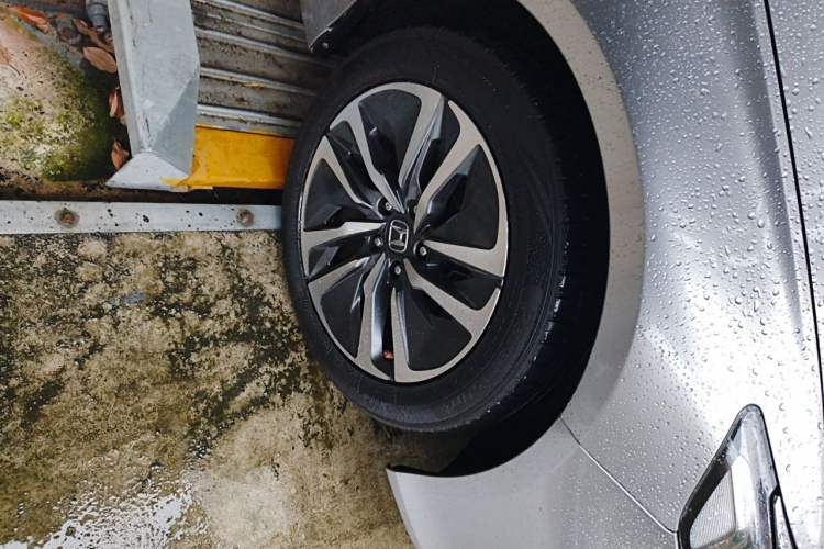 Used Honda Accord 2018 Rui Hybrid 2.0L Rui Ling Version China V Right Front Wheel Hub