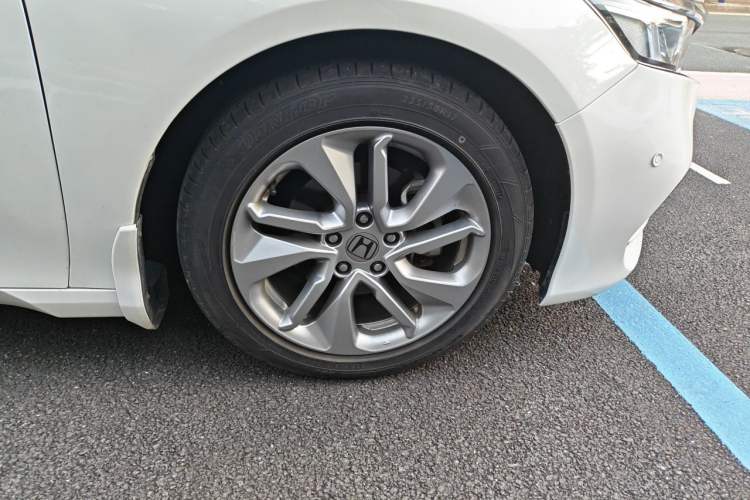 Used Honda Accord 2018 260TURBO Elite Edition China VI Right Front Wheel Hub
