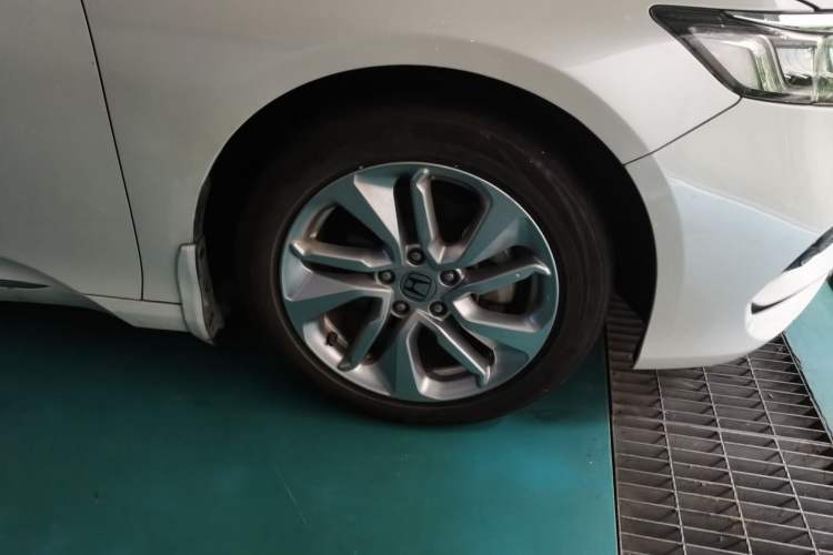 Used Honda Accord 2018 260TURBO Elite Edition China VI Right Front Wheel Hub