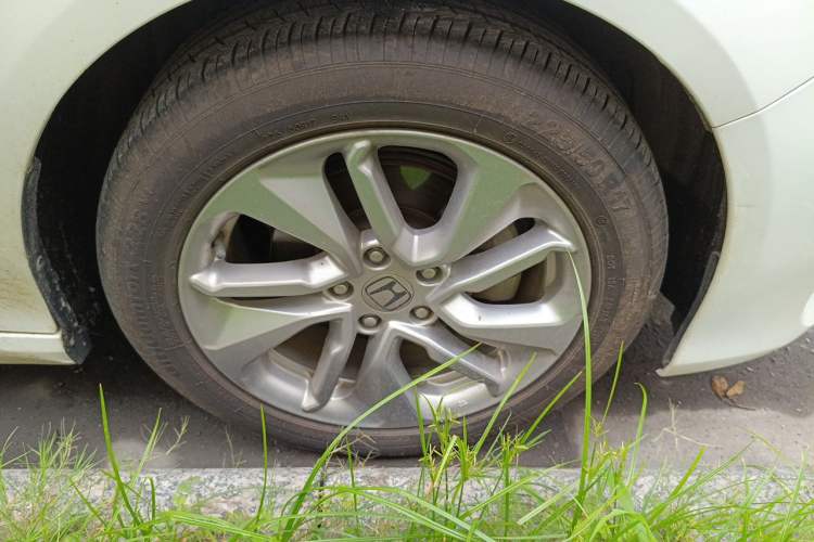 Used Honda Accord 2018 260TURBO Elite Edition China VI Right Front Wheel Hub
