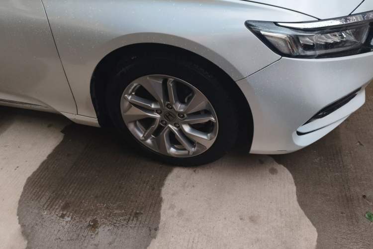 Used Honda Accord 2018 260TURBO Elite Edition China VI Right Front Wheel Hub