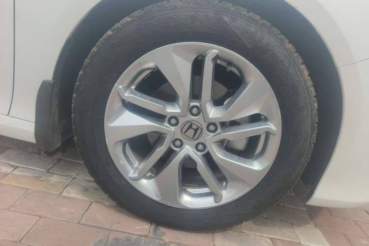 Used Honda Accord 2018 260TURBO Elite Edition China V Right Front Wheel Hub