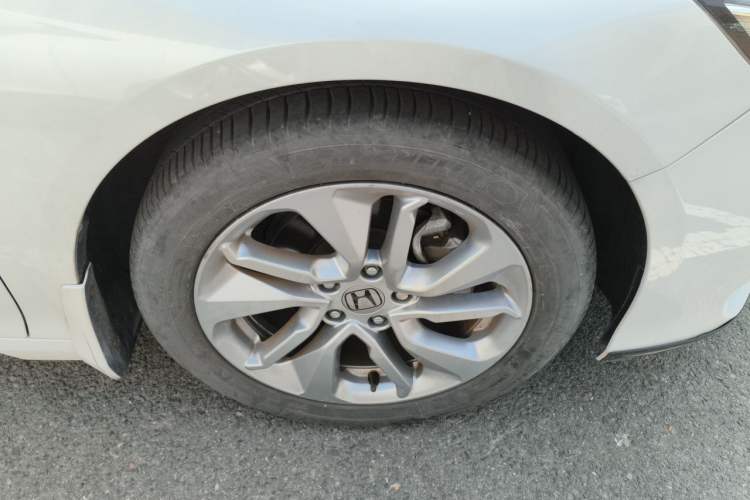 Used Honda Accord 2018 260TURBO Elite Edition China VI Right Front Wheel Hub