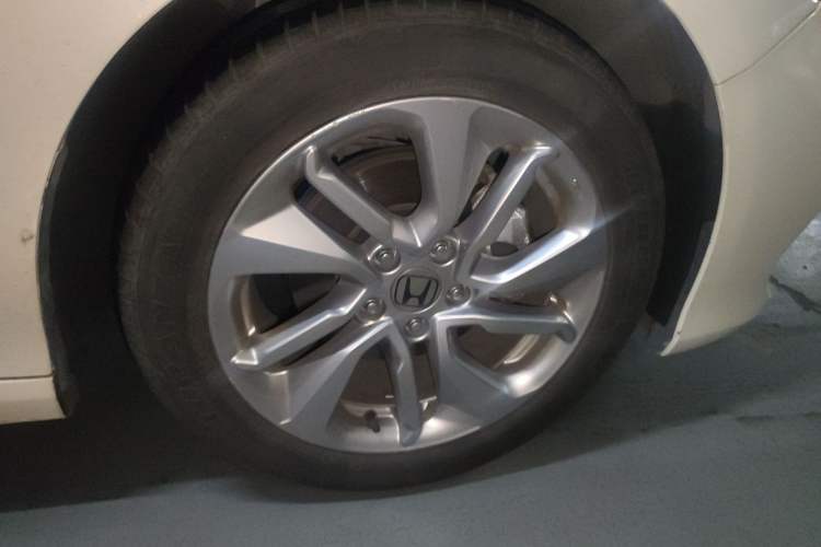 Used Honda Accord 2018 260TURBO Elite Edition China VI Right Front Wheel Hub