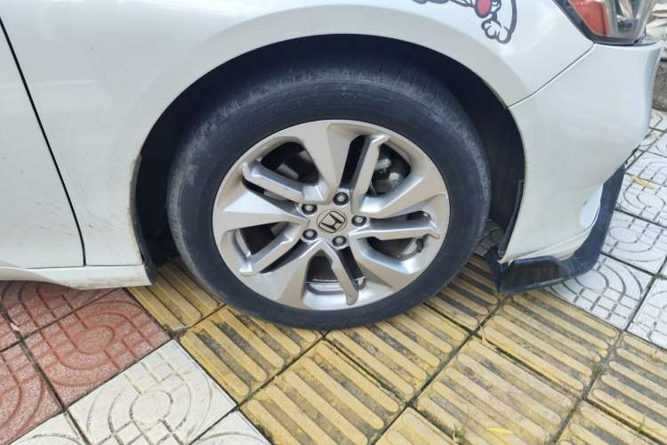 Used Honda Accord 2018 260TURBO Elite Edition China V Right Front Wheel Hub