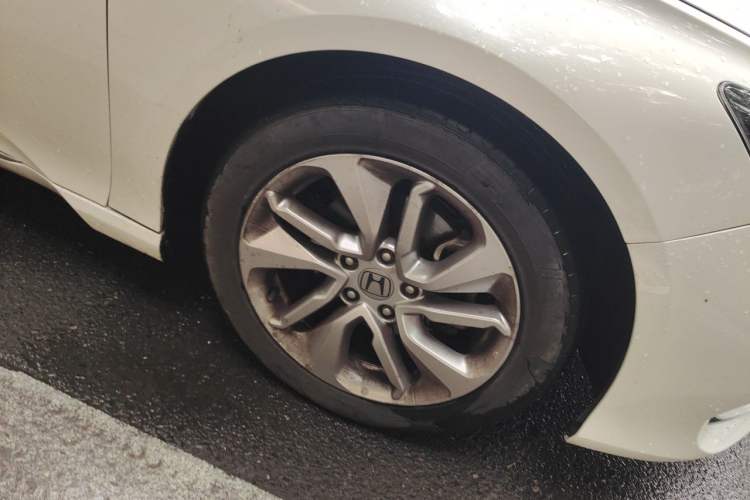 Used Honda Accord 2018 260TURBO Elite Edition China V Right Front Wheel Hub