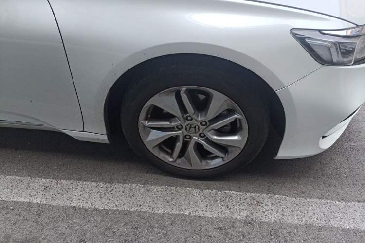 Used Honda Accord 2018 260TURBO Elite Edition China VI Right Front Wheel Hub