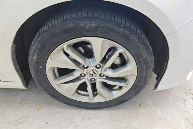 Used Honda Accord 2018 260TURBO Luxury Edition China VI Right Front Wheel Hub
