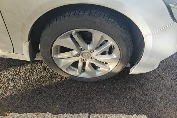 Used Honda Accord 2018 260TURBO Elite Edition China VI Right Front Wheel Hub