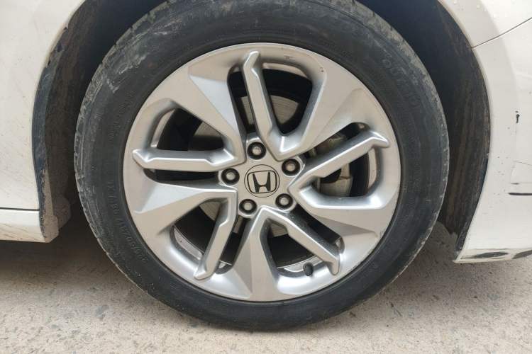 Used Honda Accord 2018 260TURBO Elite Edition China V Right Front Wheel Hub