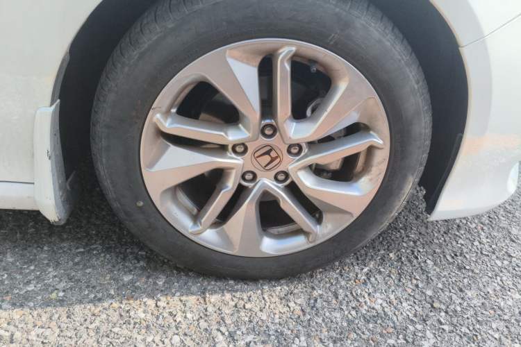 Used Honda Accord 2018 260TURBO Elite Edition China VI Right Front Wheel Hub
