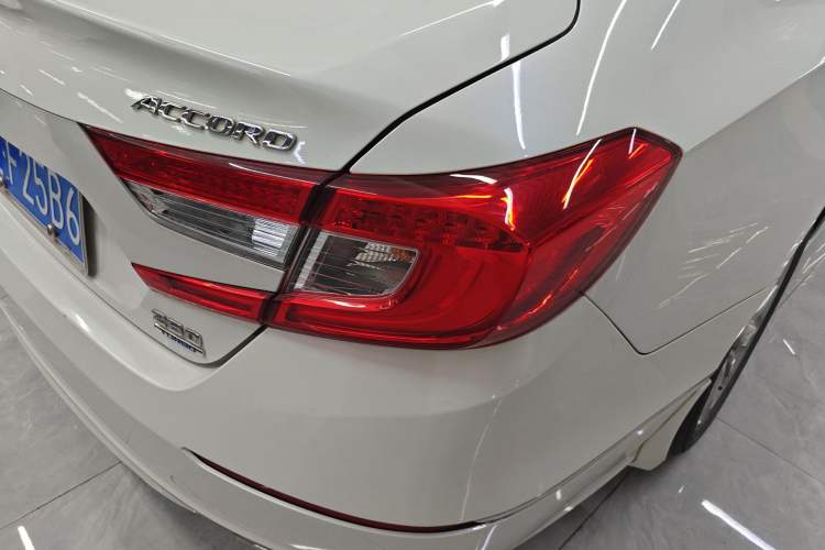 Used Honda Accord 2018 260TURBO Elite Edition China VI Right Rear Taillight