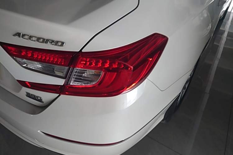 Used Honda Accord 2018 260TURBO Elite Edition China V Right Rear Taillight